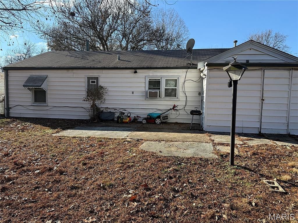 9776 Dennis Dr Saint Louis, MO 63136 | Single Family