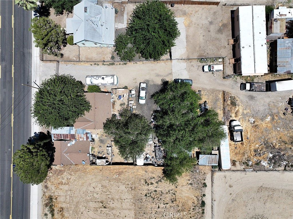 7800 Pearblossom Hwy Littlerock, CA 93543  | Multi Family