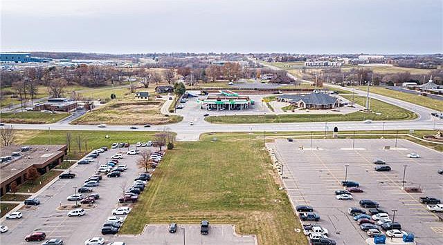 1305 S Riverside Rd Saint Joseph, MO 64507  | Land/Lot