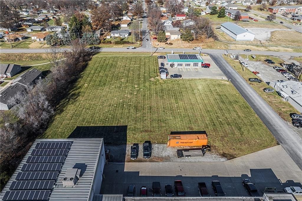 Pear St Saint Joseph, MO 64503 | Land/Lot