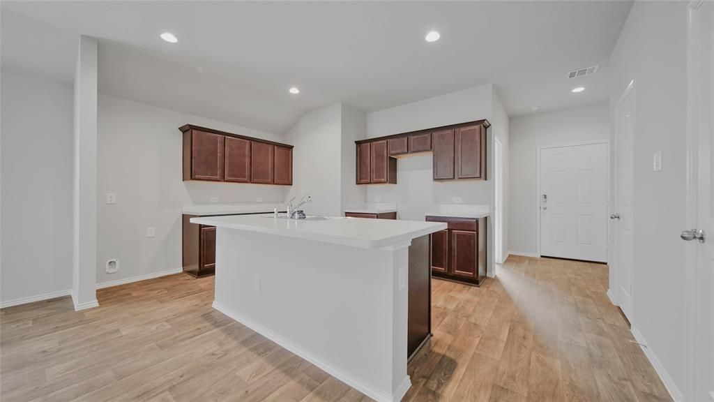 21131 Waze Lewis Drive, New Caney, TX, 77357 - Thumbnail 4