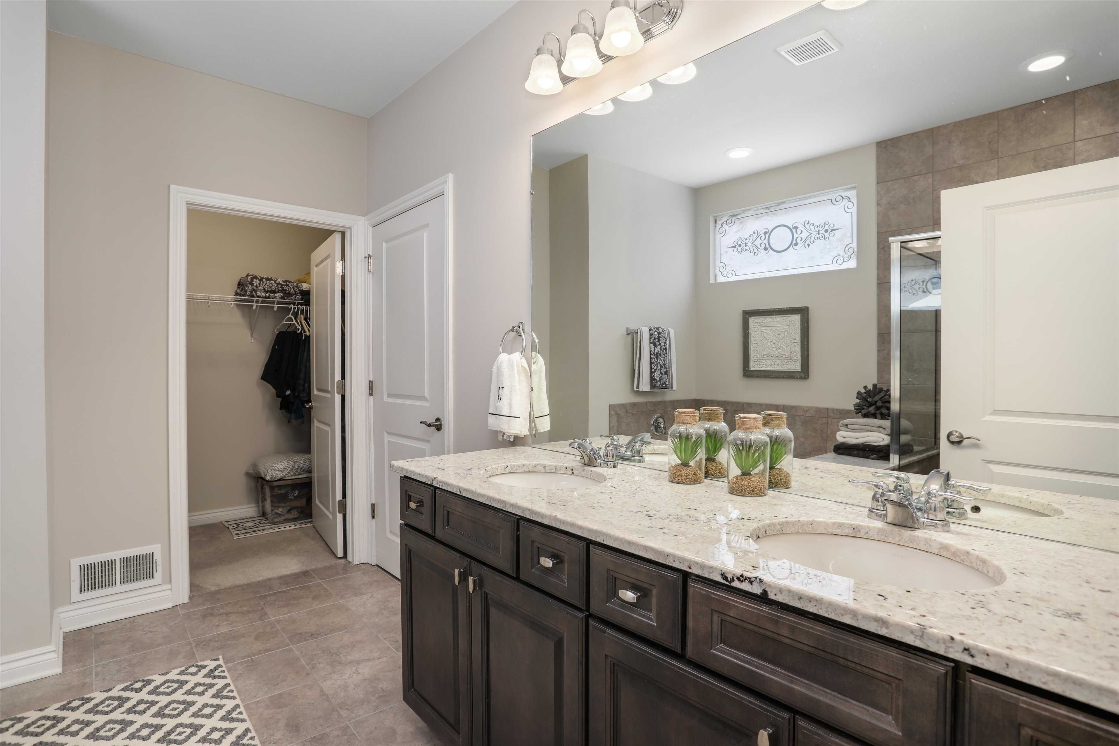 49828 Alden, Canton Twp, MI, 48188  | Condominium