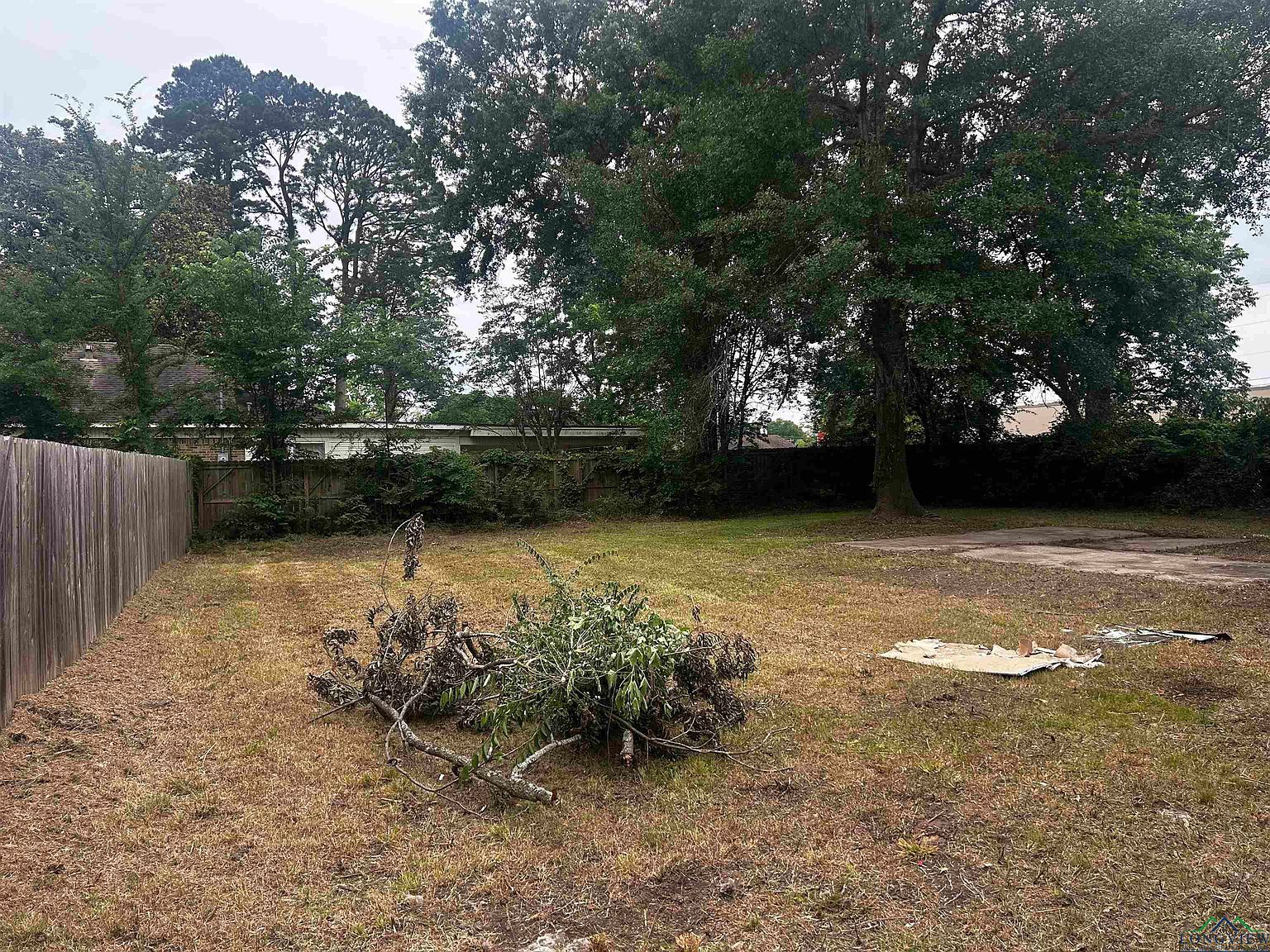 405 W College St Carthage, TX 75633  | Single Family