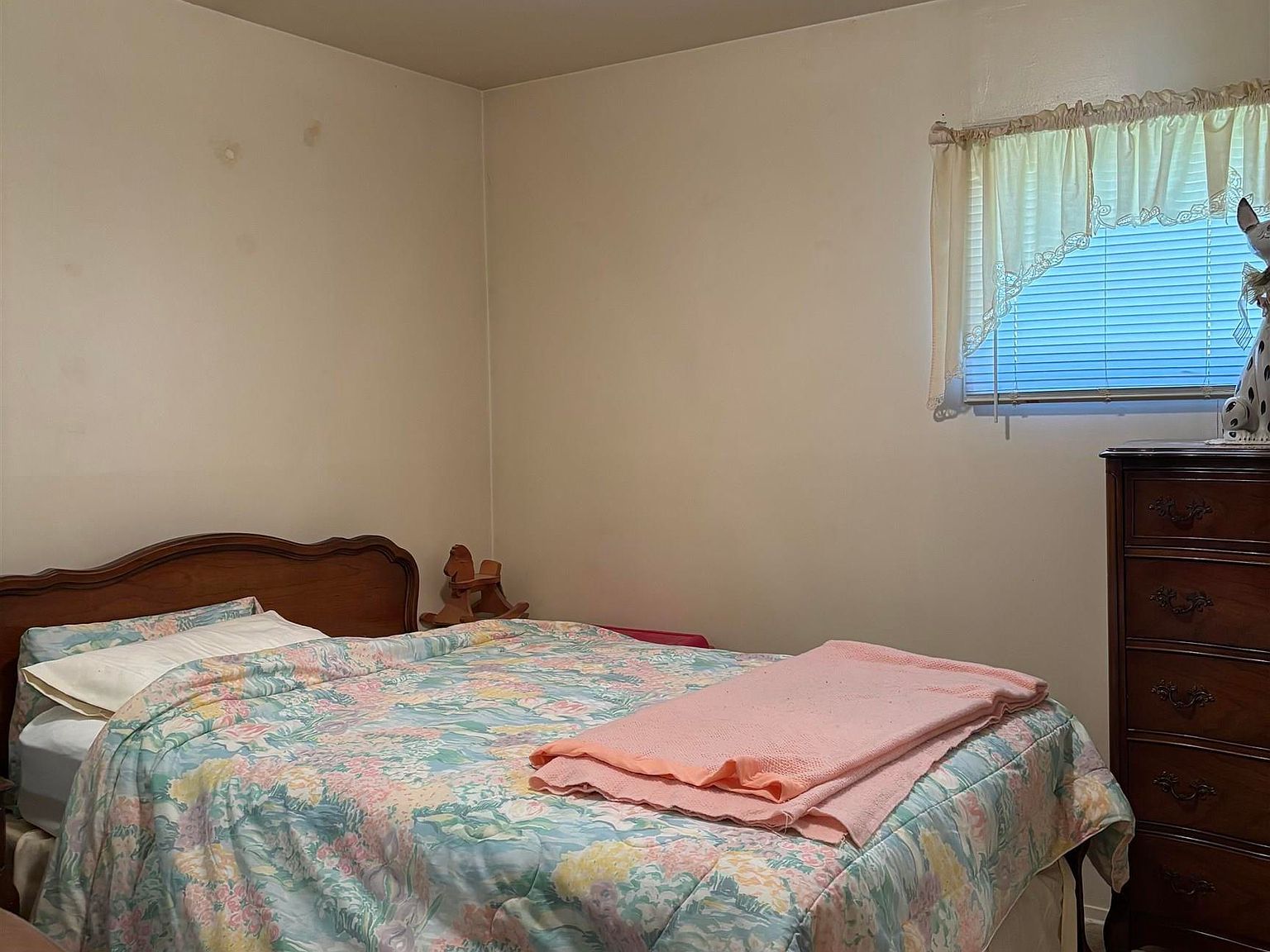 1727 Briarwood Dr Flint, MI 48507  | Single Family