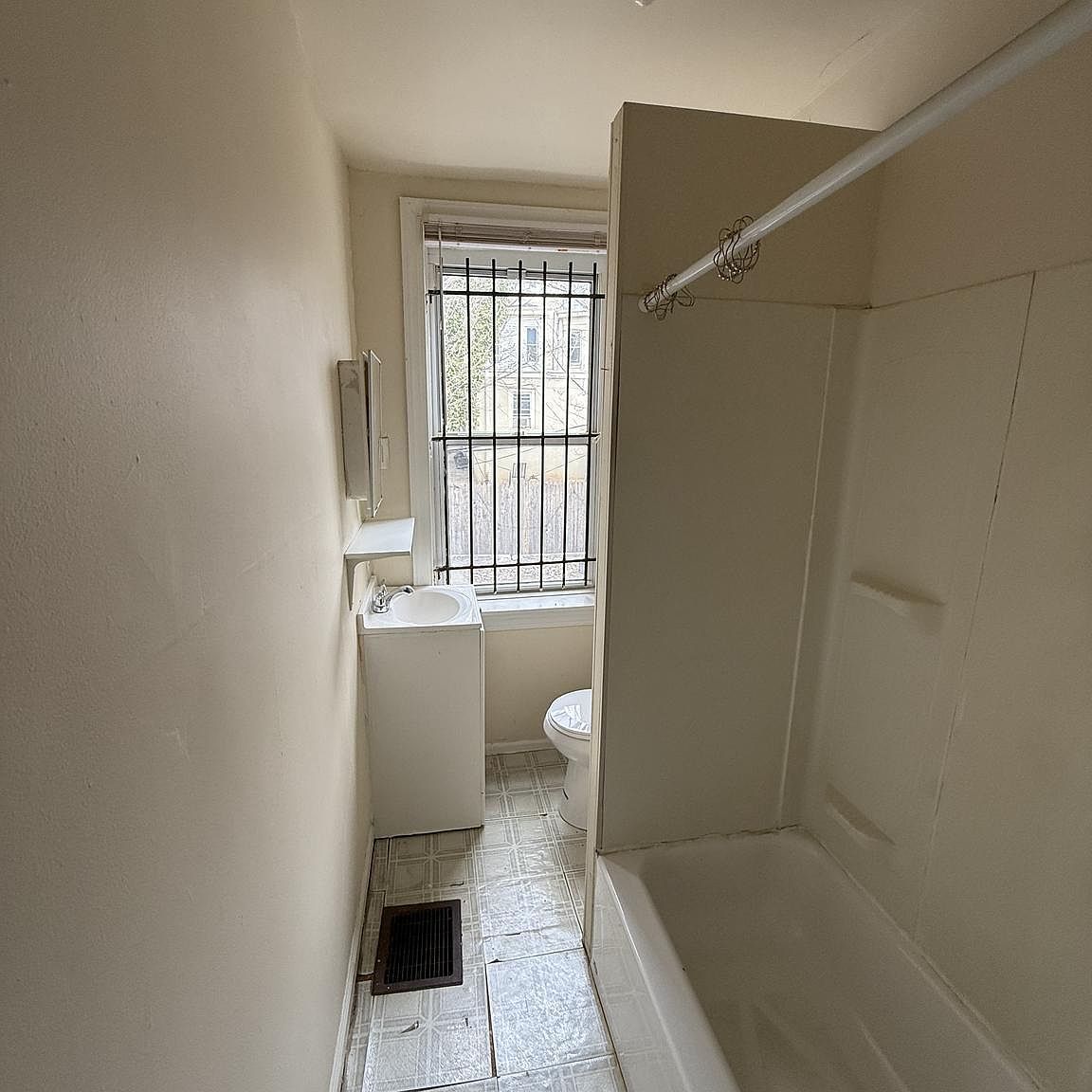 3205 Pearl St Philadelphia, PA 19104 | New build