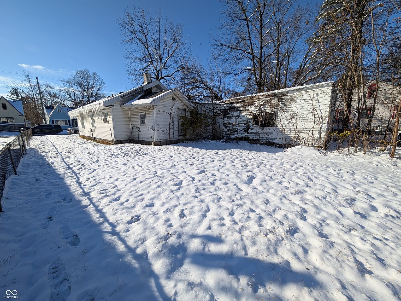 1736 W 12th St Anderson, IN 46016  | Single Family