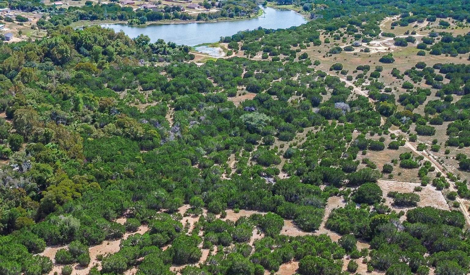 Liveoak Cir Copperas Cove, TX 76522  | Land/Lot