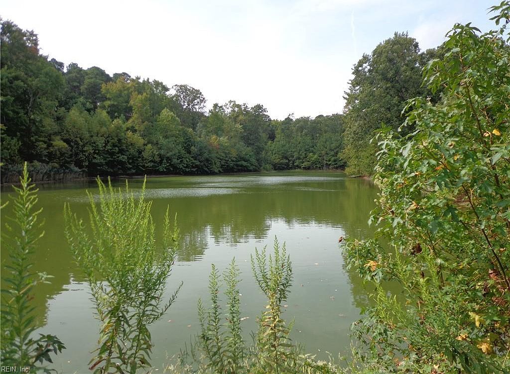 325AC Morgarts Beach Rd Smithfield, VA 23430  | Land/Lot