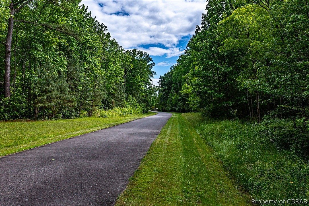 14 Indian Pointe Dr Kilmarnock, VA 22482 | Land/Lot