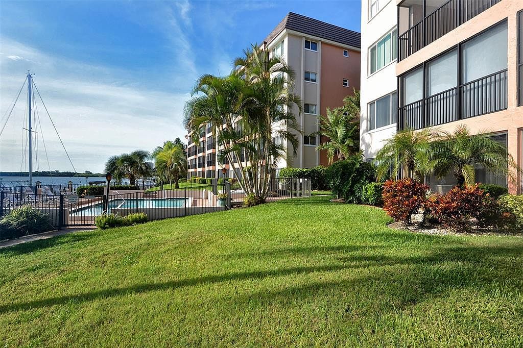 8911 Midnight Pass Rd APT 410 Sarasota, FL 34242  | Condominium