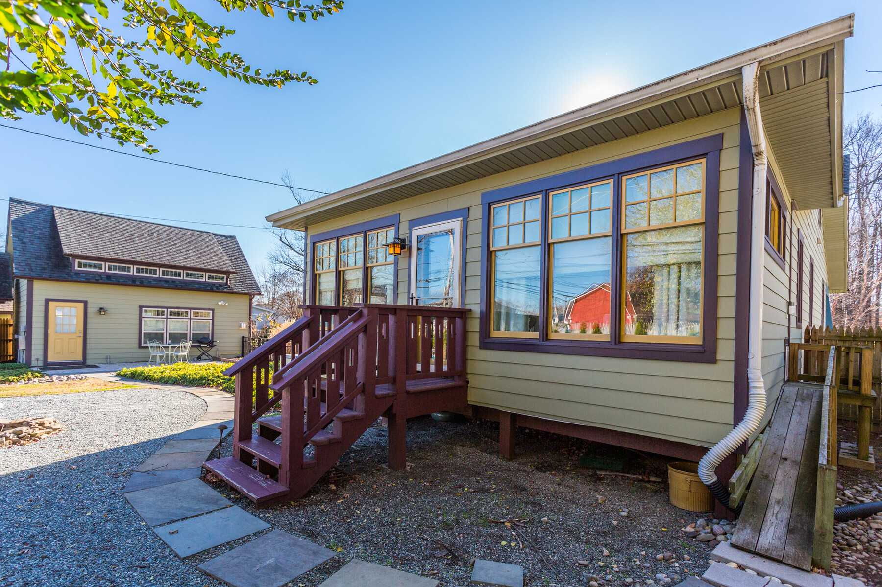 232 Maryland Avenue, Edgewater, MD, USA, 21037  | Single Family