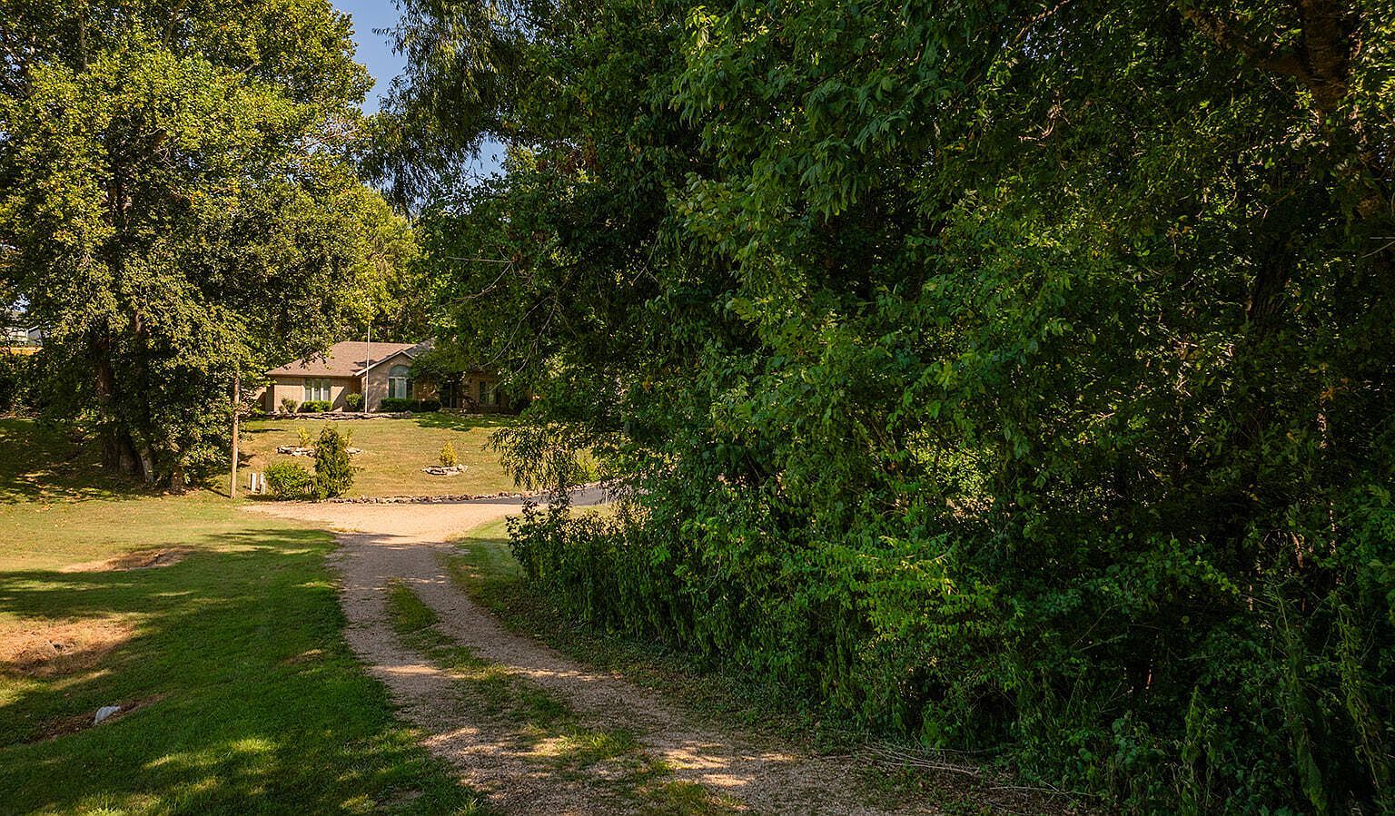 130 Misty Mountain Rd Hollister, MO 65672  | Single Family