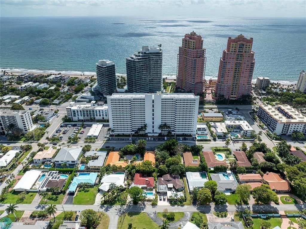 2200 NE 33rd Ave APT 6E Fort Lauderdale, FL 33305  | Condominium