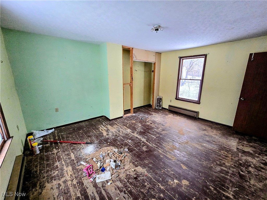 52125 Center St Saint Clairsville, OH 43950 | Single Family