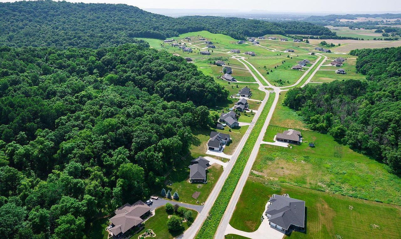 LOT 64 Pinewood Dr Holmen, WI 54636  | Land/Lot