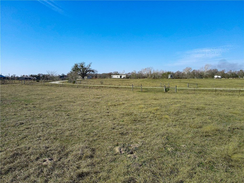 S Fm 46 Franklin, TX 77856 | Land/Lot