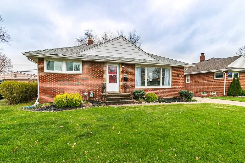 30132 Oakdale Road, Willowick, OH, USA, 44095 - Thumbnail 3