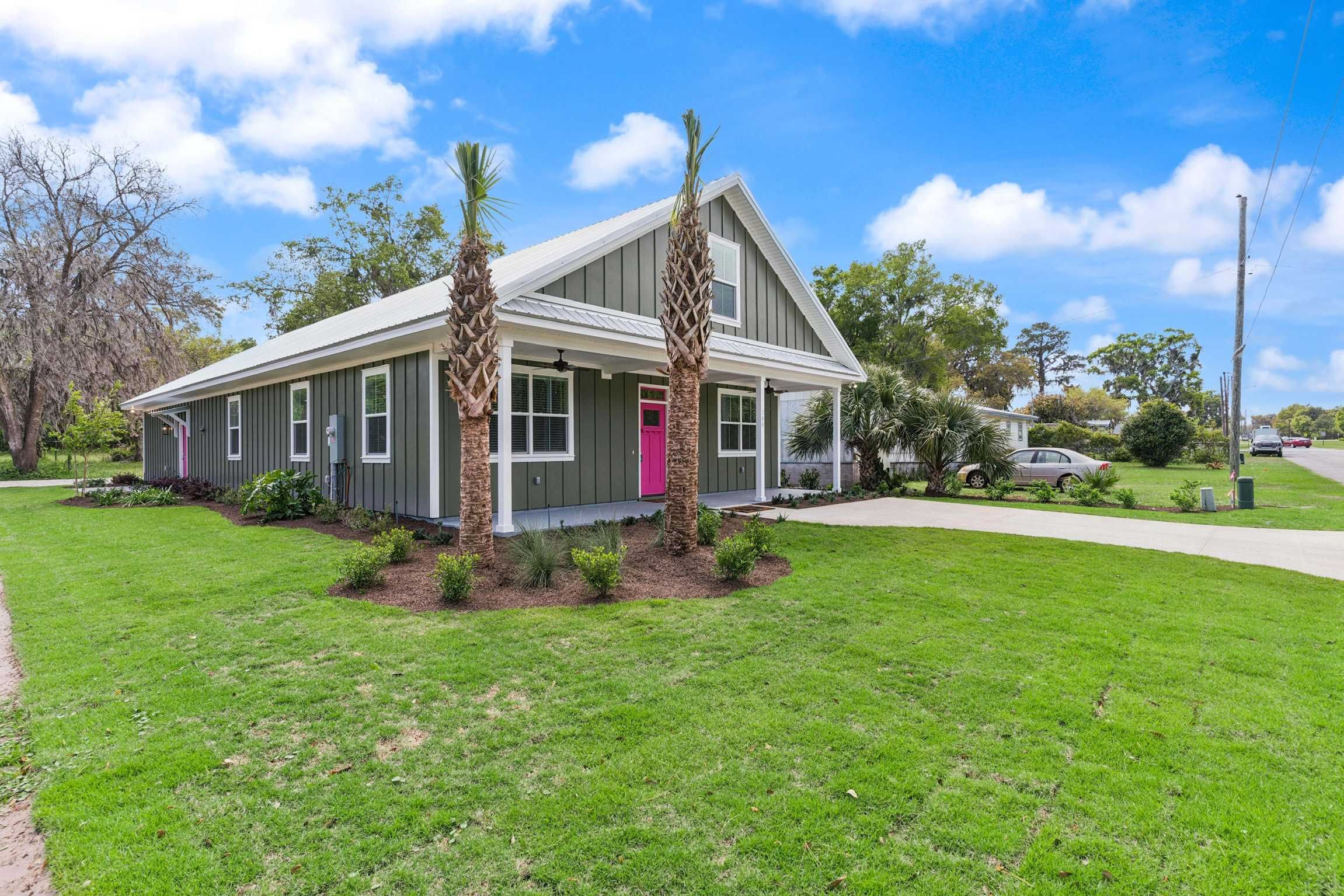709 Adams Street, Darien, GA, USA, 31305