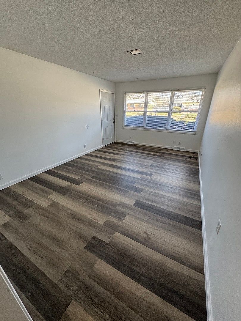 2313 S Anderson St Urbana, IL 61801  | Multi Family