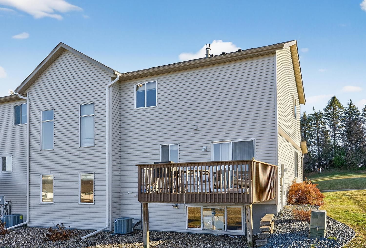 748 Baylee Pl SW Pine Island, MN 55963  | New build