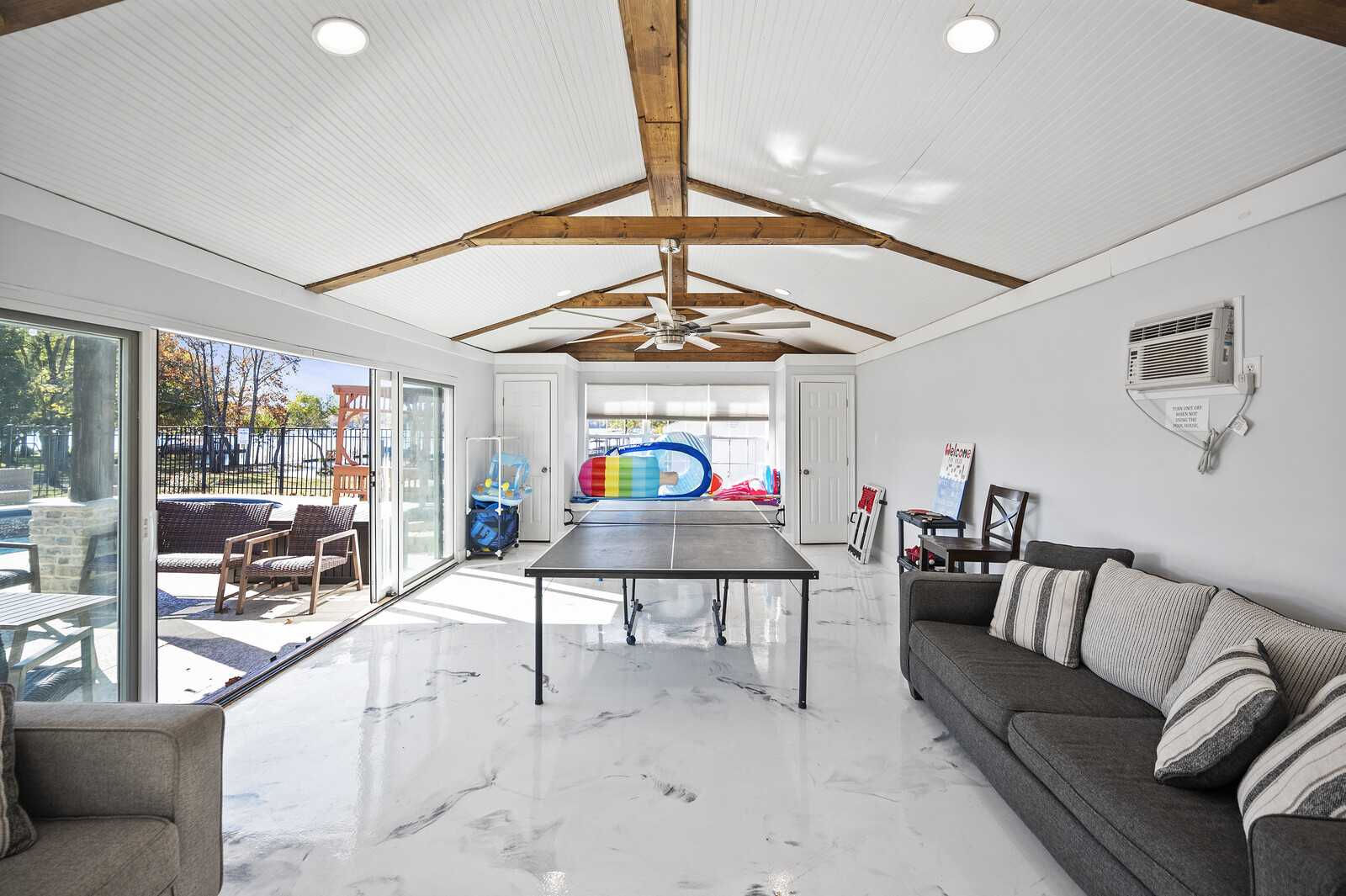 708 Northview Circle, Lebanon, TN, USA, 37087  | Single Family