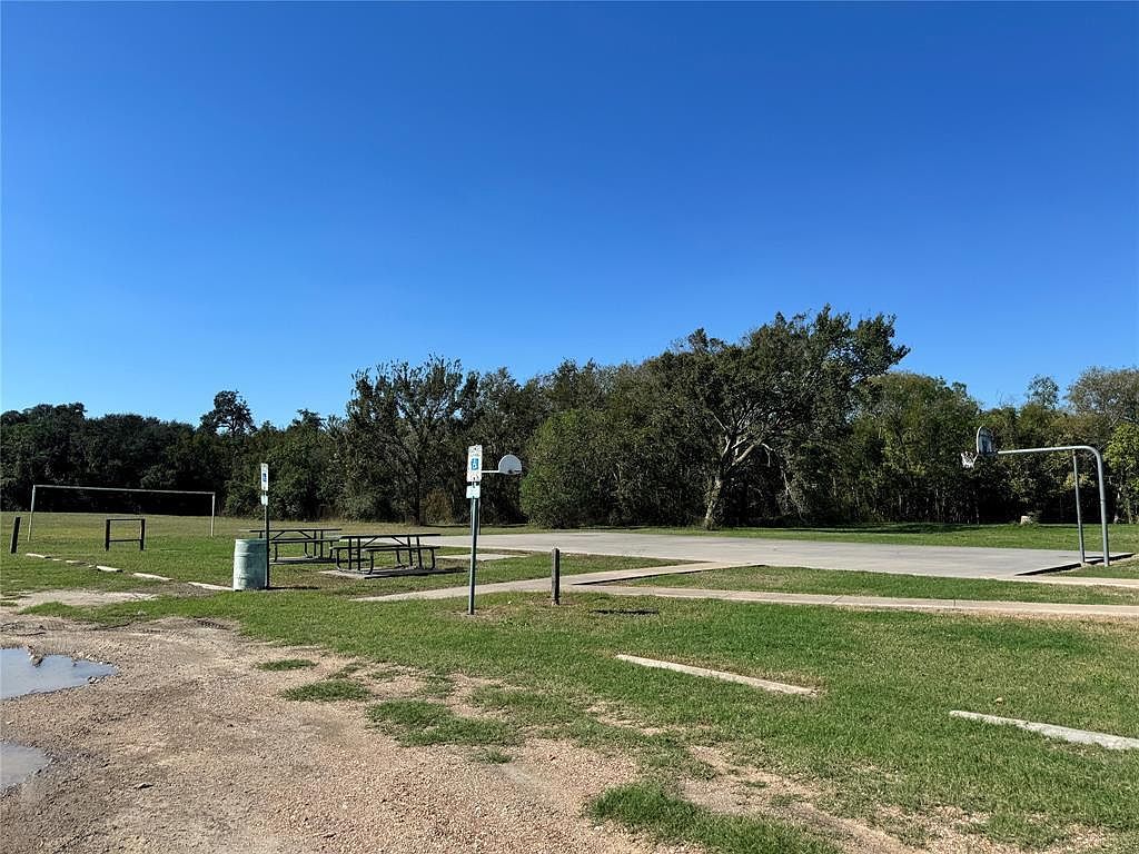 506 2nd St Eagle Lake, TX 77434 | Land/Lot