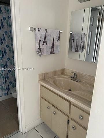 2899 Collins Ave APT 1738 Miami Beach, FL 33140  | Condominium