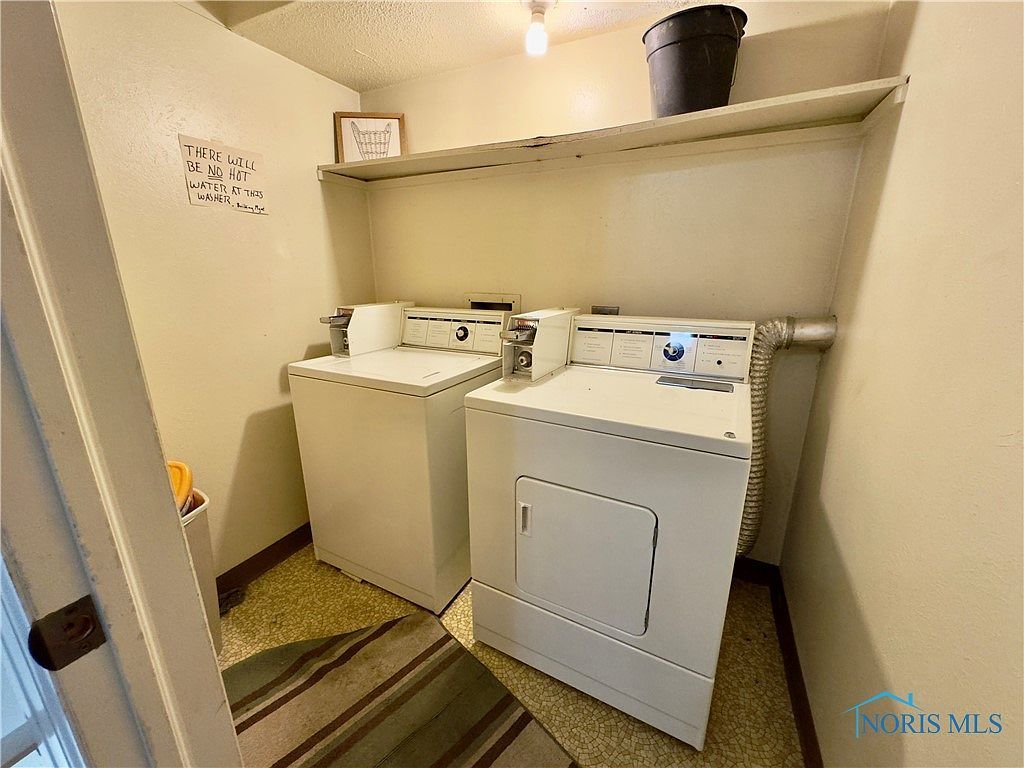 5366 Glenridge Dr Toledo, OH 43614  | Multi Family