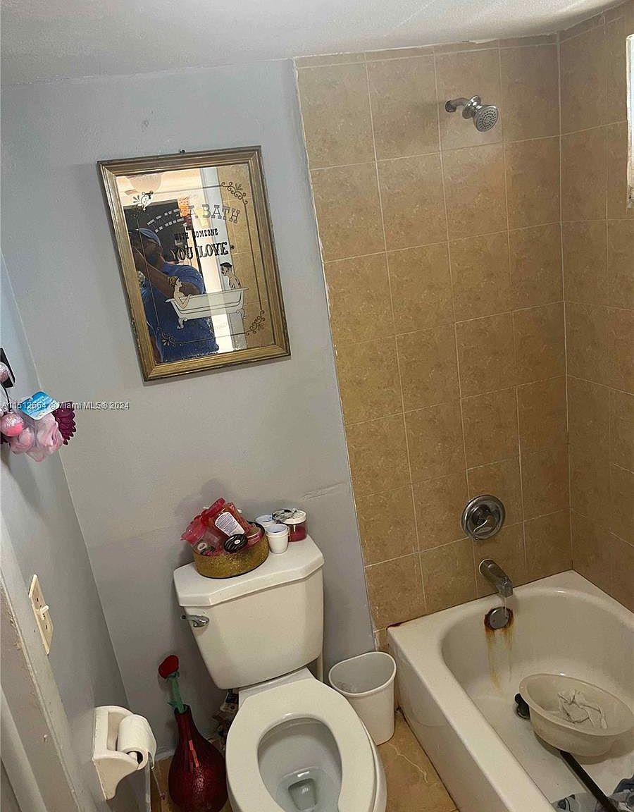 5940 NW 64th Ave APT 206 Tamarac, FL 33319  | Condominium