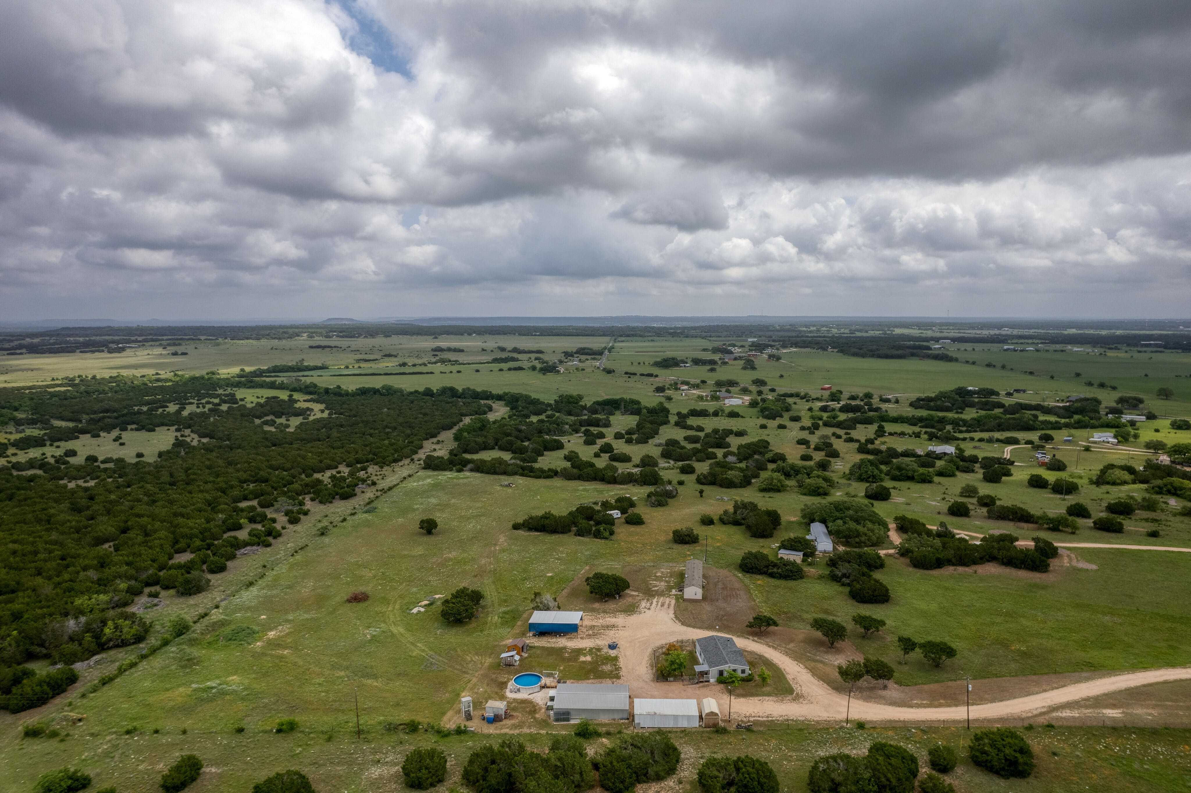 930 County Road 224, Florence, TX, USA, 76527  | Single Family