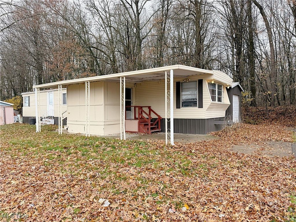 73 Redwood Dr Beloit, OH 44609  | New build