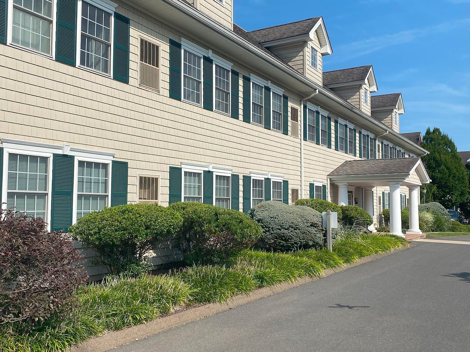 380 Main St UNIT 16 Wallingford, CT 06492  | Condominium