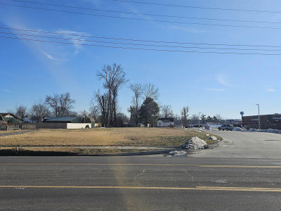 2107 W Main St Marion, IL 62959