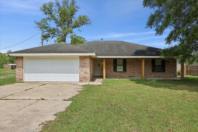 8713 Ash St Lumberton, TX 77657