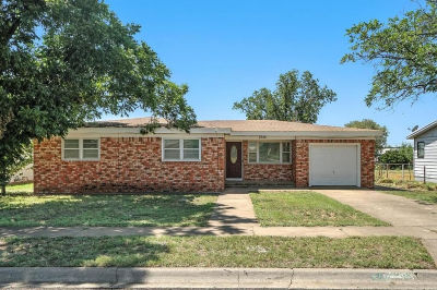 2316 41st St Snyder, TX 79549