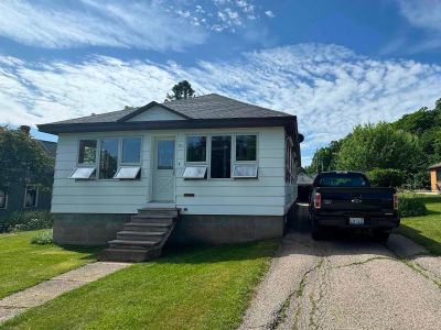 211 Michigan Ave Crystal Falls, MI 49920