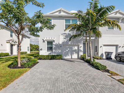4645 Meyerson Pl Lake Worth, FL 33463