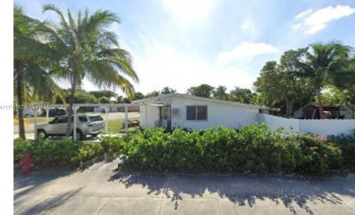 2900 Davie Blvd Fort Lauderdale, FL 33312