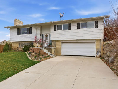 1582 N Emerald Dr Layton, UT 84040