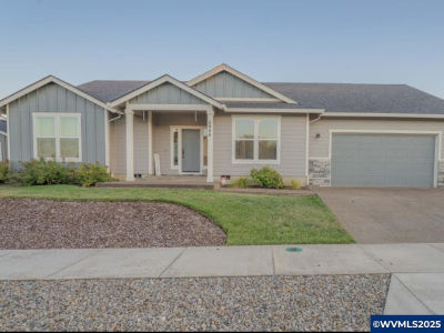 2988 Clearwater Dr NE Albany, OR 97321