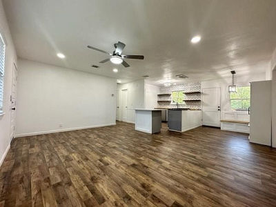 2905 Rogge Ln Austin, TX 78723