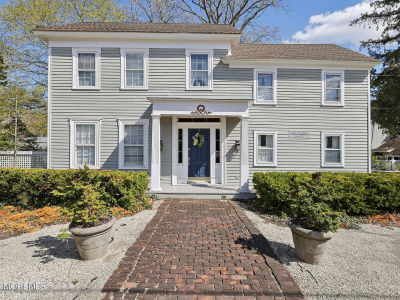 408 N Main St Barnegat, NJ 08005