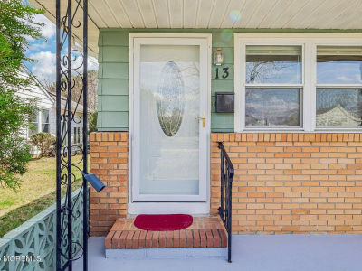 13 Barbados Dr S Toms River, NJ 08757