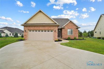 1635 Winterwood Ct Bowling Green, OH 43402