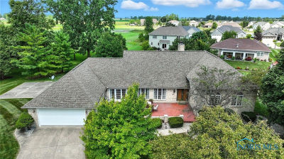 629 Hickory Ct Bowling Green, OH 43402