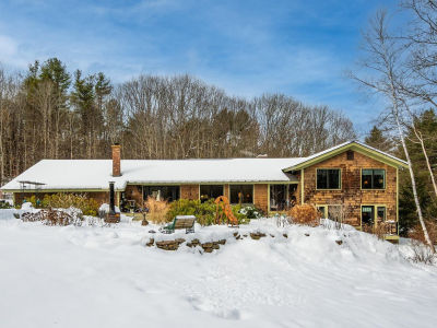 53 Elkins Rd Elkins, NH 03233