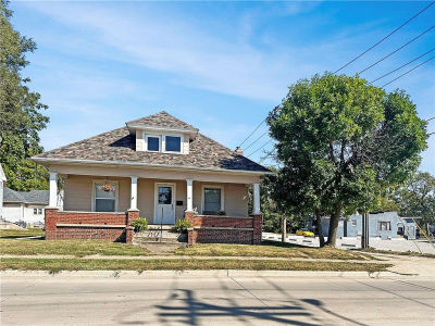 111 Andrew St Paris, IL 61944