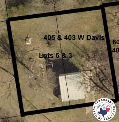 403/405 W Davis St Clarksville, TX 75426