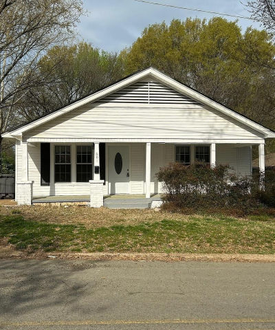 601 N Hickory St Searcy, AR 72143