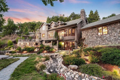 15985 Shannon Road, Los Gatos, CA, USA